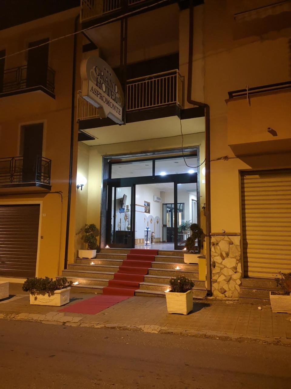 Grand Hotel Aspromonte Delianuova Exterior foto